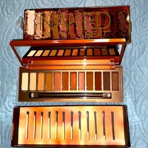 Urban Decay Naked Heat Eyeshadow Palette